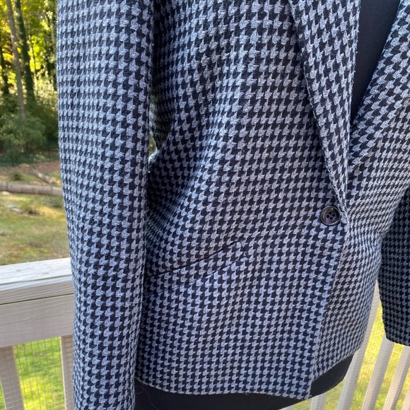 Vintage 90s Herringbone Wool Navy Gray Blazer - Picture 8 of 13